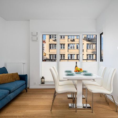 Warsaw Modern Stay Praga Okrzei Buitenkant foto